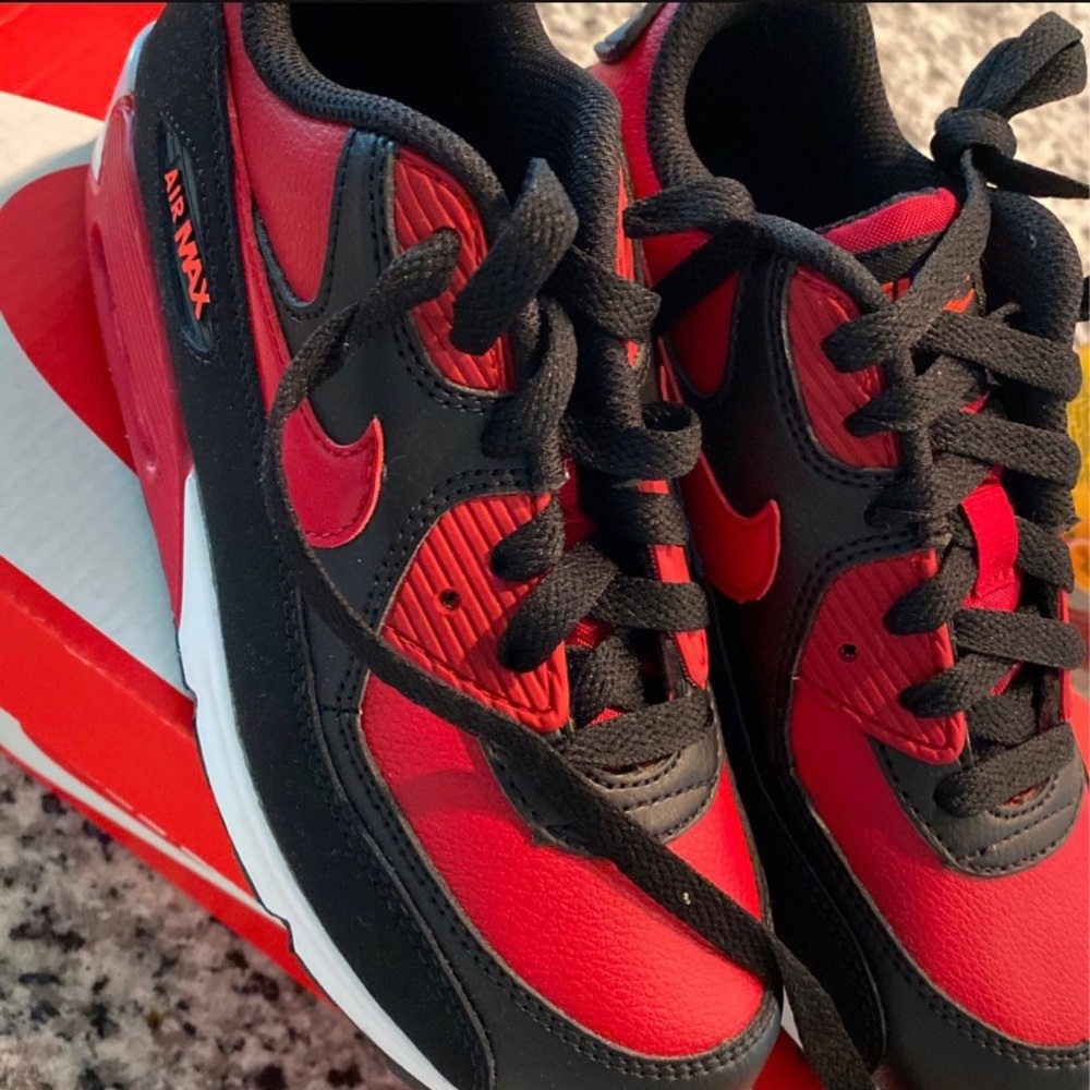 Brand New Nike Air Max size 2